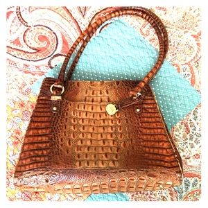 Brahmin tote style purse